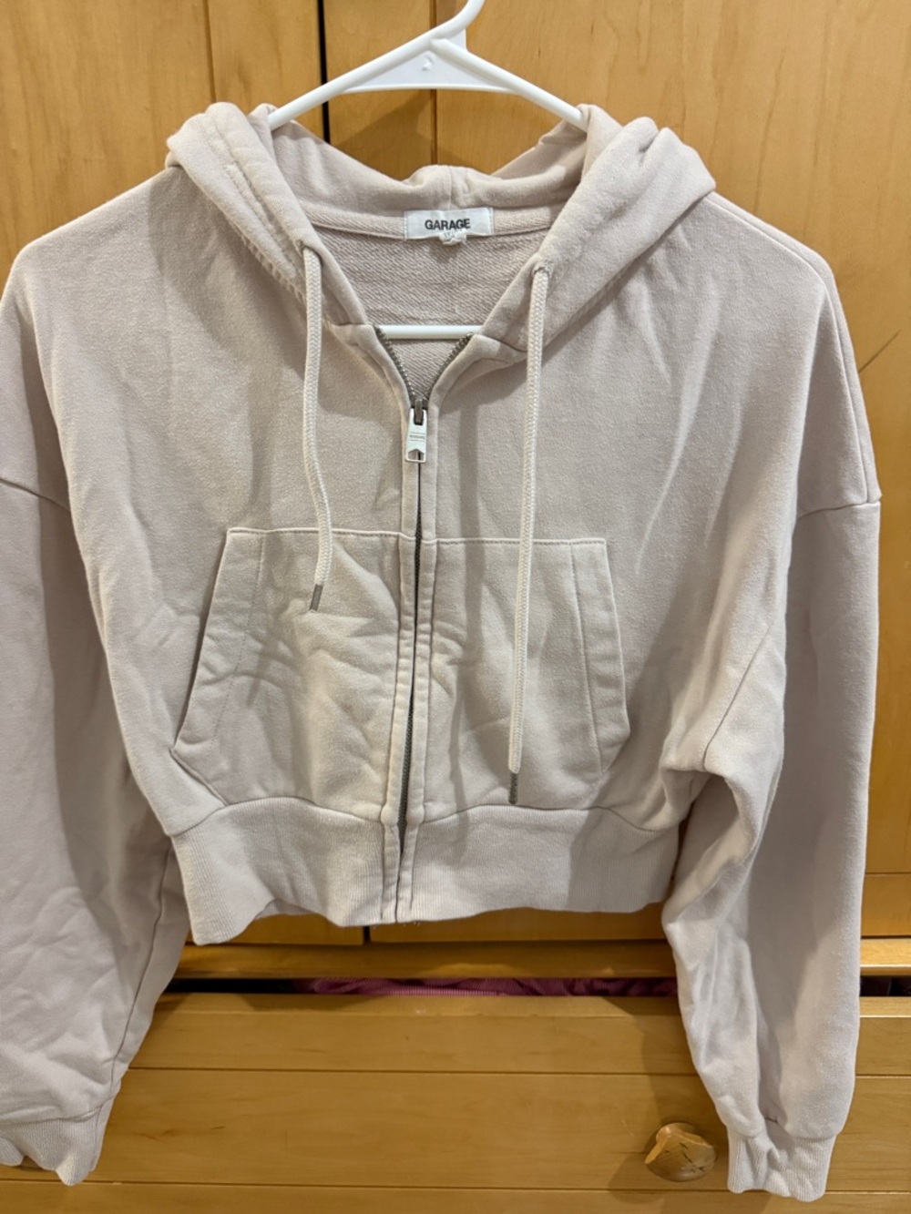 Garage Light Beige cropped sweater